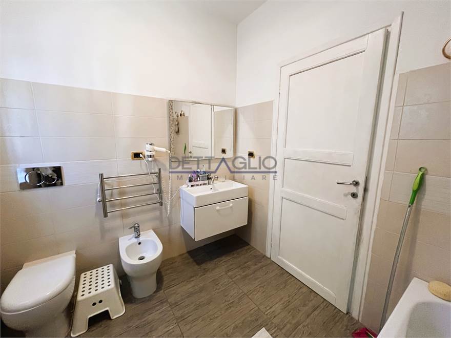 bagno primo piano