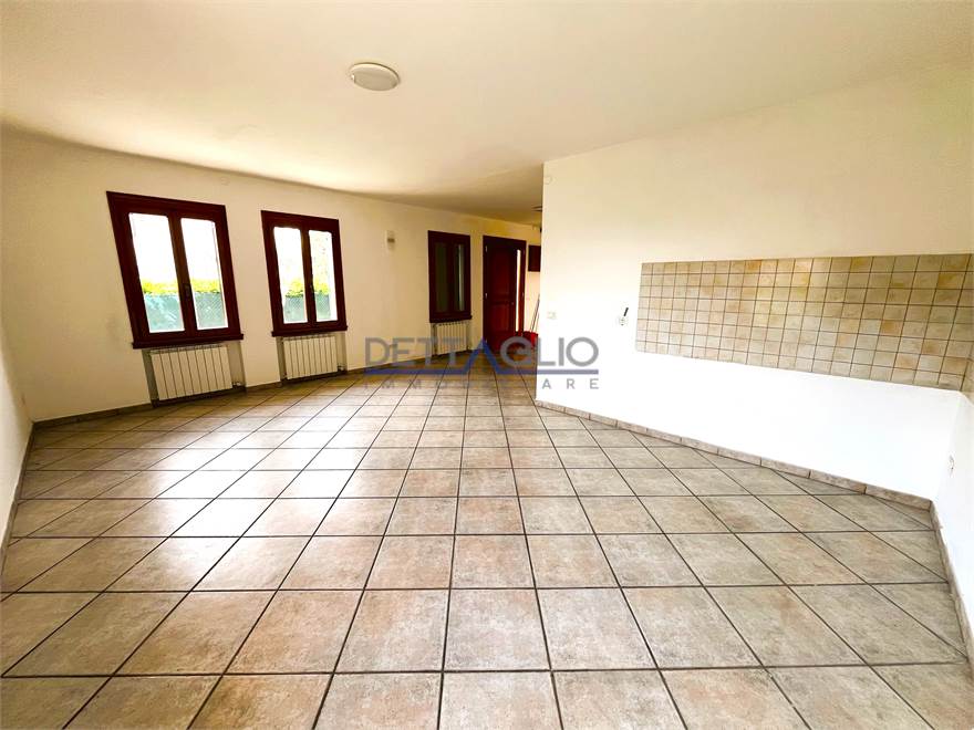 soggiorno-angolo cottura