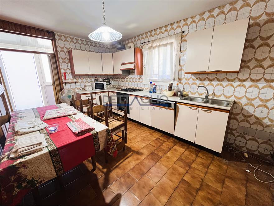 cucina abitabile piano terra