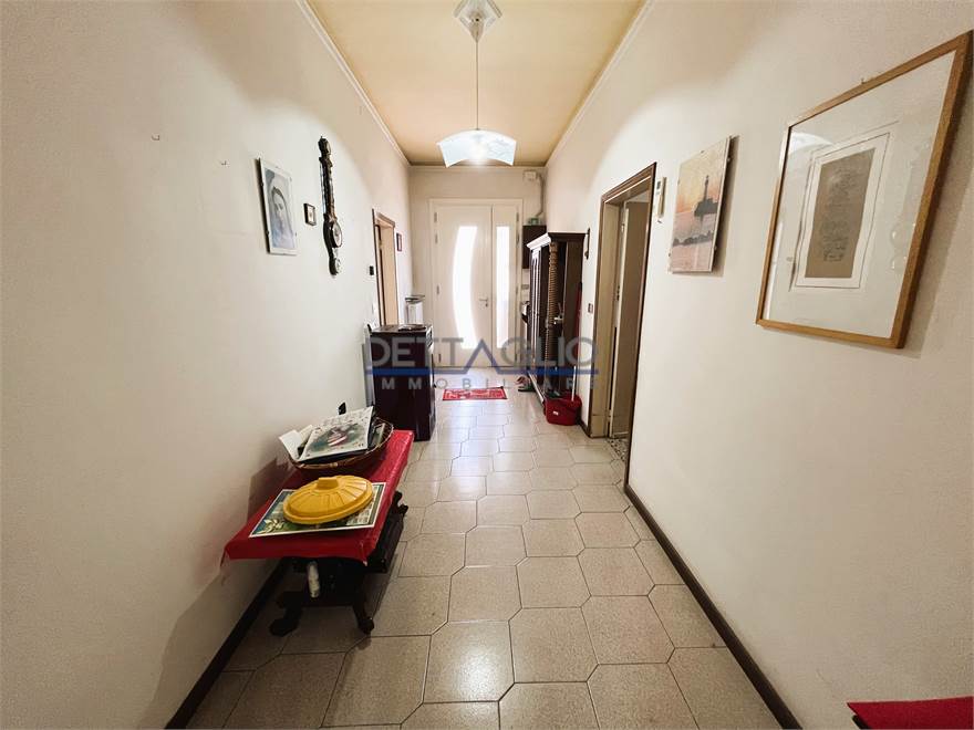ingresso piano terra