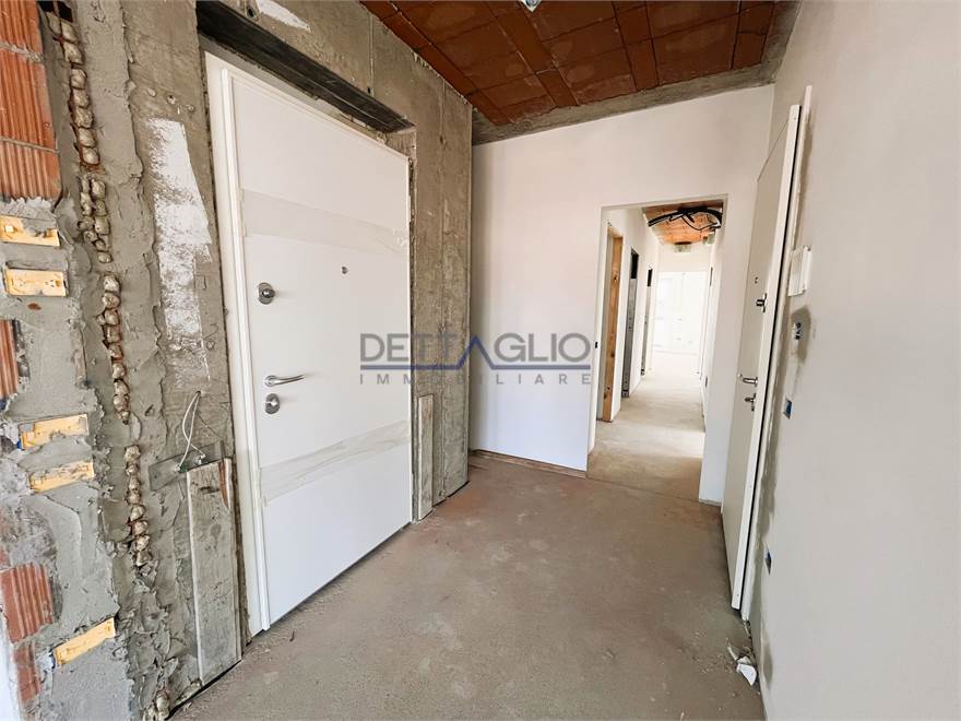 ingresso con ascensore