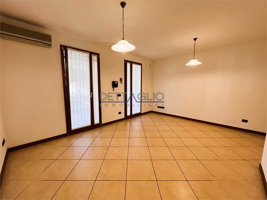 soggiorno-angolo cottura