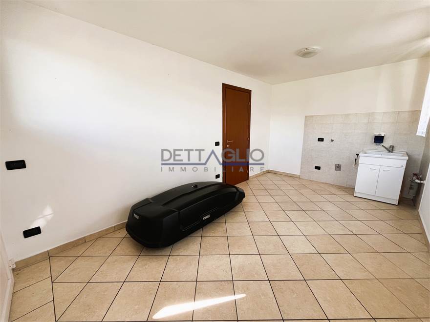 garage/lavanderia/taverna