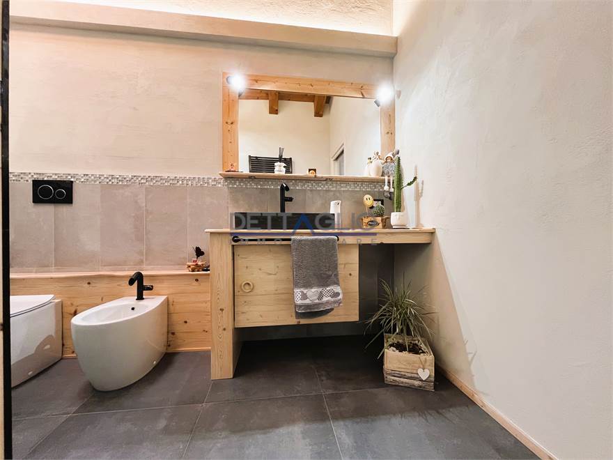 ampio bagno