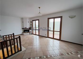 MESTRE CARPENEDO - ATTICO DUE CAMERE CON AMPIE TERRAZZE