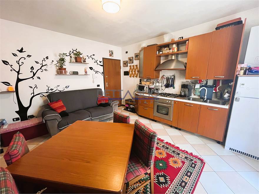 soggiorno-angolo cottura