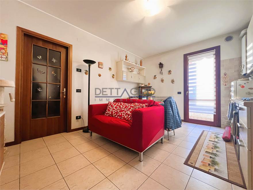 soggiorno-angolo cottura