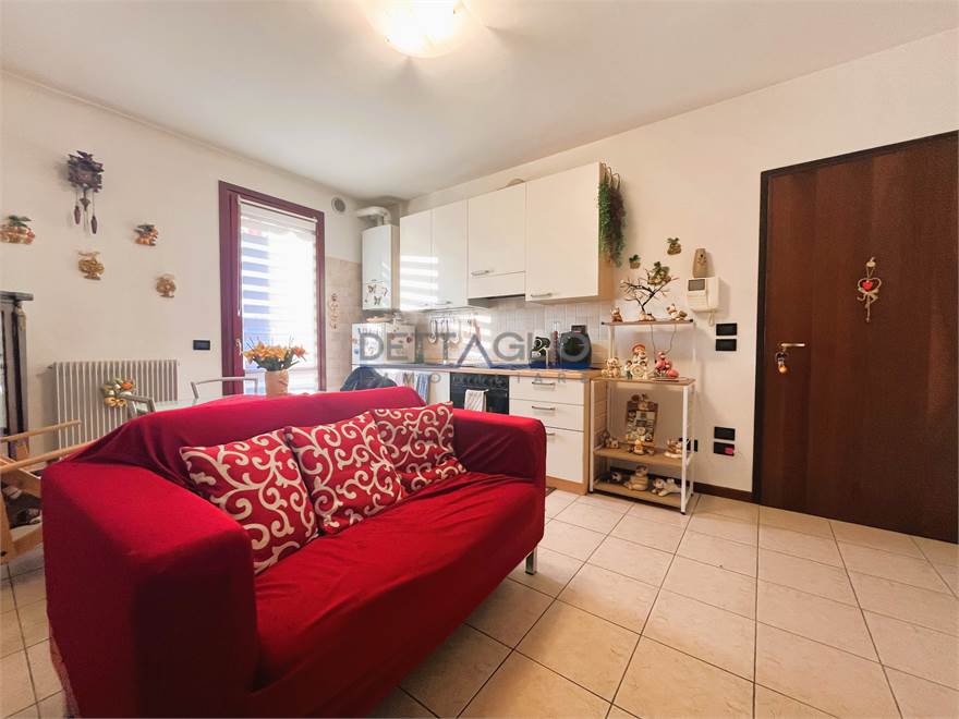 soggiorno-angolo cottura