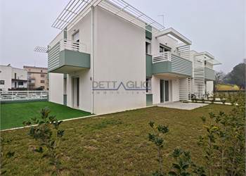MESTRE - NUOVO APPARTAMENTO PIANO TERRA 3 CAMERE CON GIARDINO E TERRAZZA