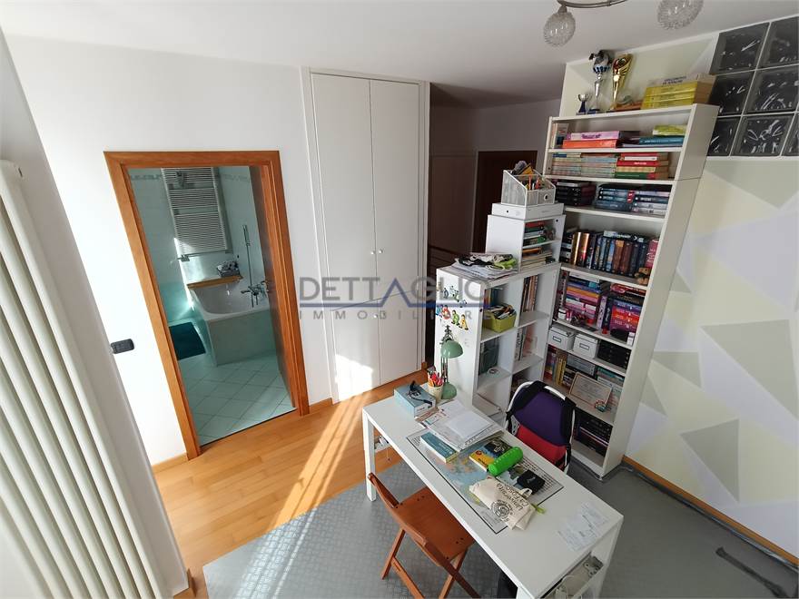 Ampio disimpegno attrezzato