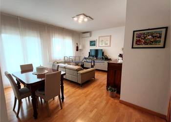 Mira - Appartamento 3 camere, mansarda, box auto