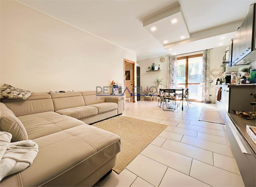 soggiorno-angolo cottura