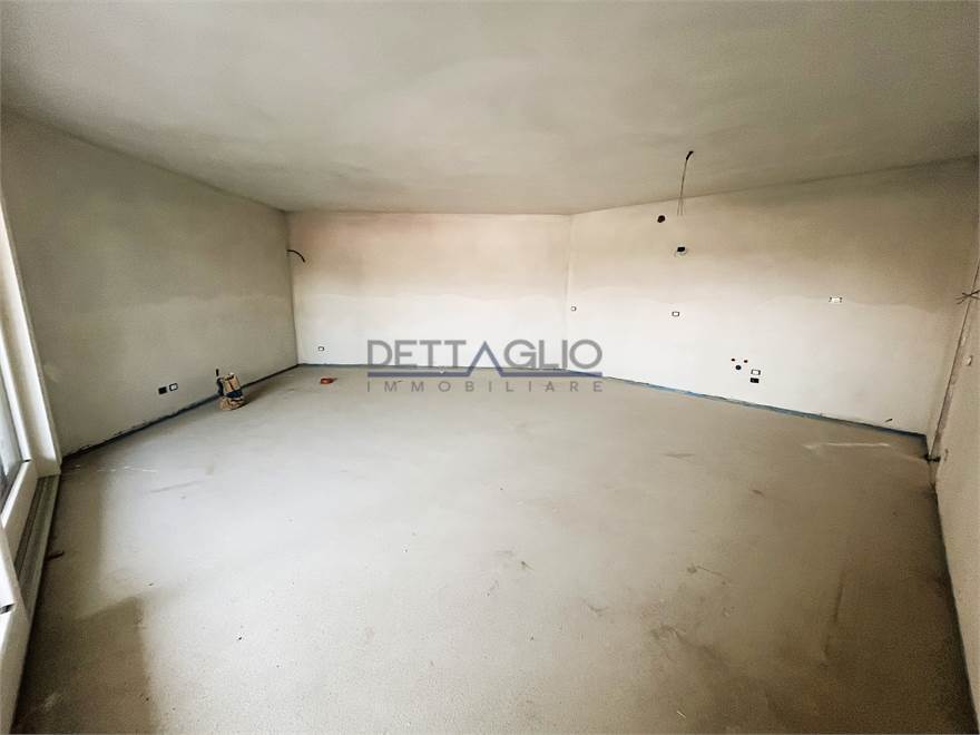 soggiorno-angolo cottura