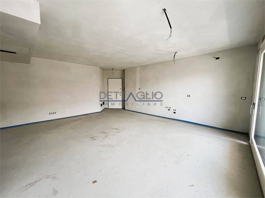 soggiorno-angolo cottura