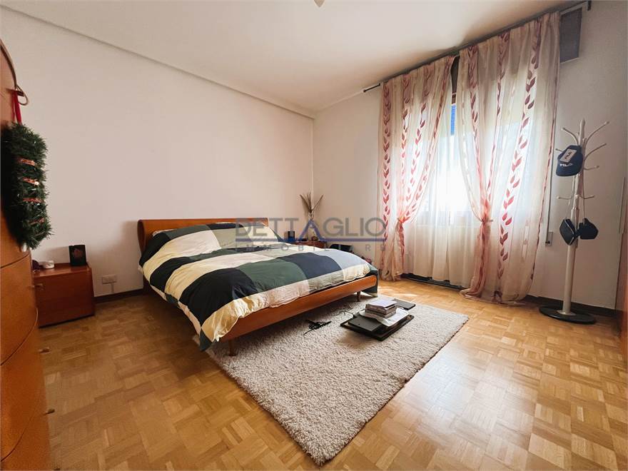 camera matrimoniale piano primo